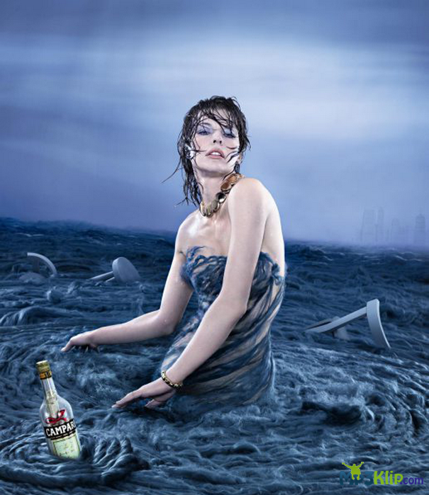 Милла Йовович (Milla Jovovich) снялась для календаря Campari