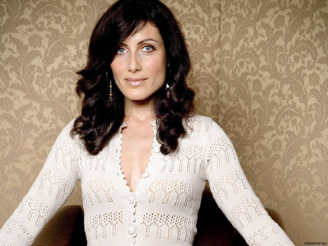 Haqiqiy hayotda bokiralikdan mahrum bolish pornosini onlayn tomosha qiling Katta kokrakli yosh qizlarning striptiz