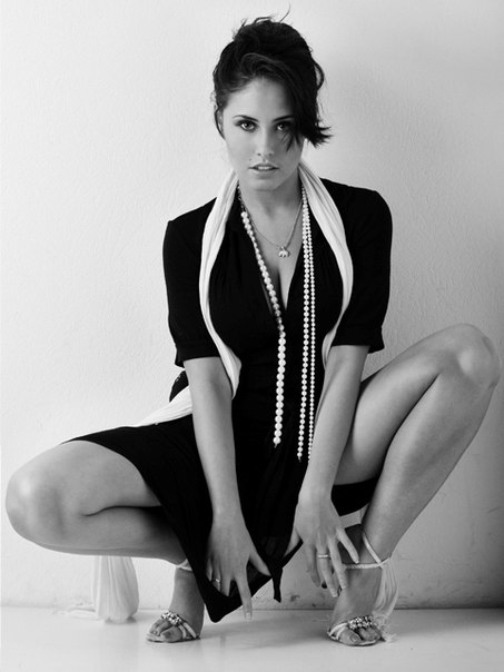 әжей шұңқырлардың кончасы Көшедегі ақшаға ару