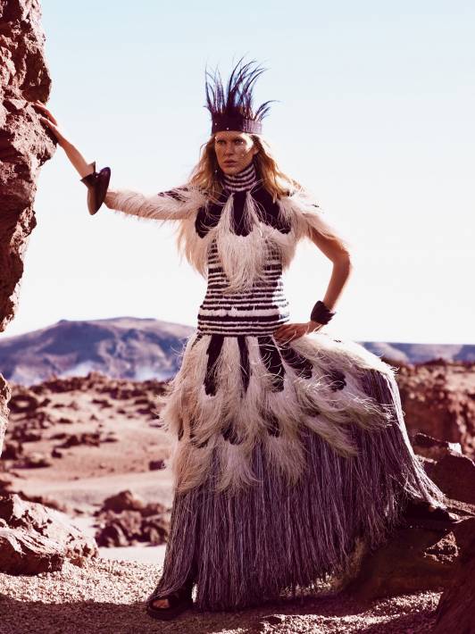 Фотосессия для журнала Vogue China (февраль 2013)