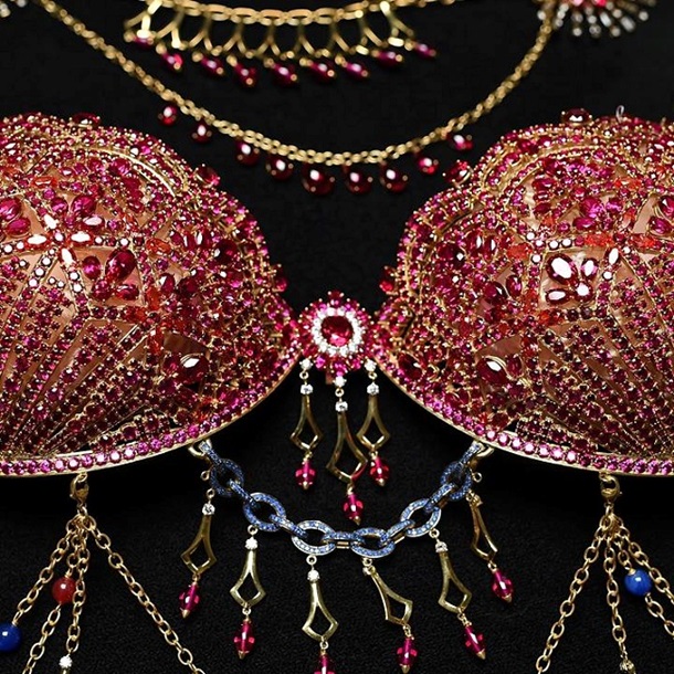 Victoria’s Secret представит Fantasy Bra за $2 млн